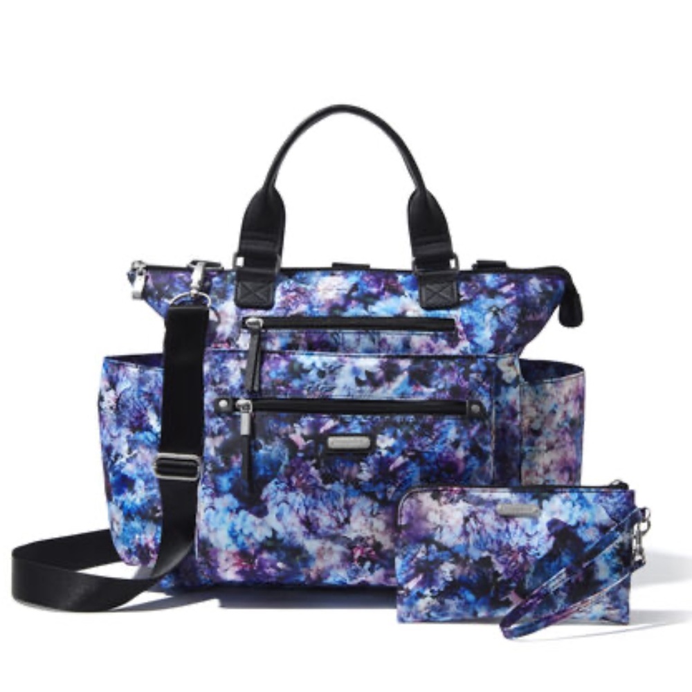 Baggallini 3 in 1 convertible backpack tote with RFID wristlet